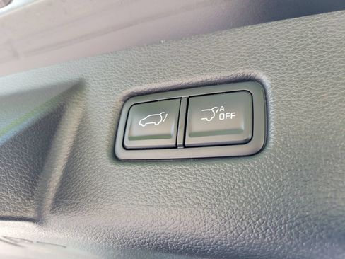 Used 2025 Kia Telluride S FWD image 34