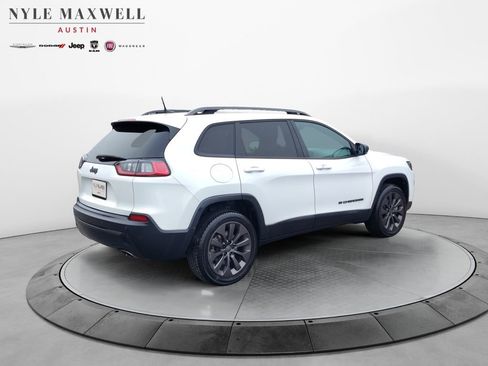 Used 2021 Jeep Cherokee Latitude Lux 80th Anniv w/ Quick Order Package 26U 80TH image 16