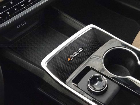 Certified 2025 Chevrolet Equinox ACTIV w/ Safety and Technology Package image 21