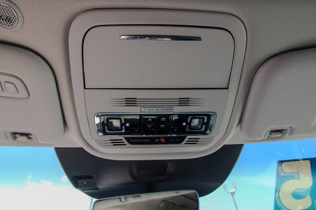 Used 2025 Lincoln Aviator Reserve w/ Equipment Group 201A AWD/4WD image 28
