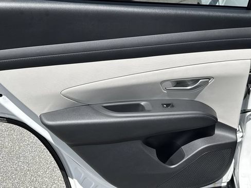 New 2026 Hyundai Tucson SEL FWD image 24