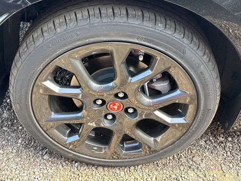 Used 2019 FIAT 124 Spider Abarth w/ Convenience Group RWD image 8