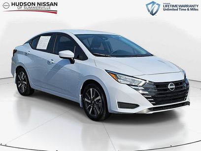 Used 2025 Nissan Versa SV w/ Trunk Package