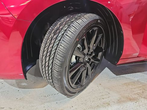 New 2026 MAZDA MAZDA3 2.5 S Hatchback w/ Premium Pkg FWD image 34