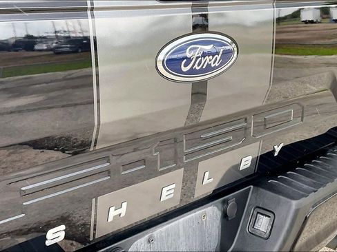 Used 2019 Ford F150 Lariat w/ Equipment Group 502A Luxury AWD/4WD image 27