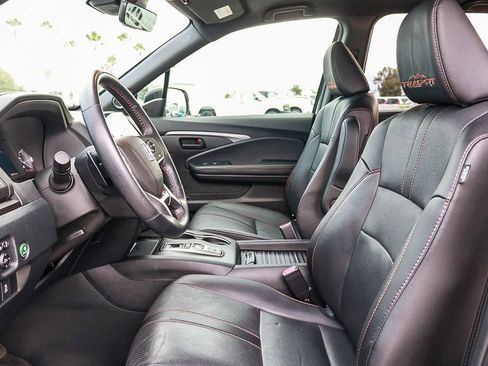 Used 2023 Honda Passport TrailSport image 18