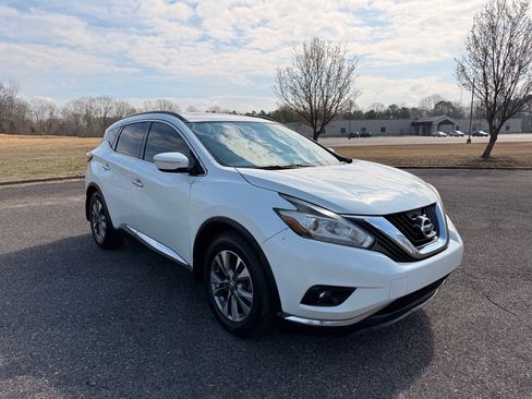 Used 2015 Nissan Murano SV w/ Premium Package image 7
