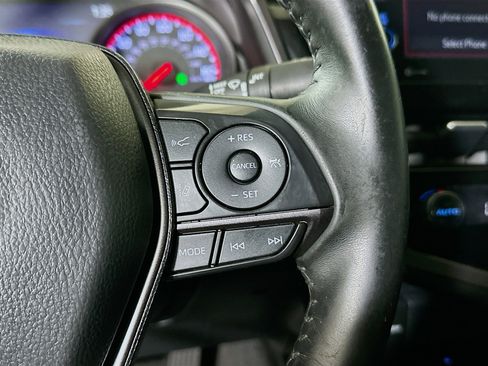 Used 2024 Toyota Camry XSE FWD image 17