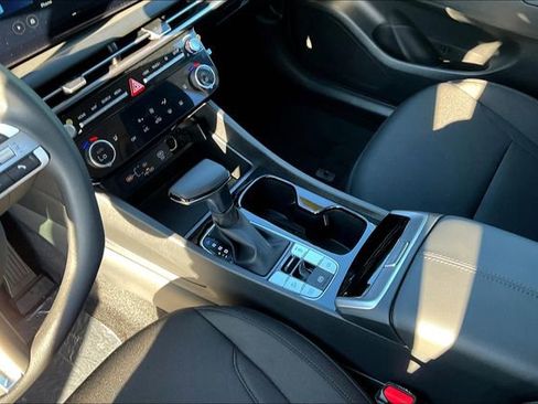 New 2026 Hyundai Tucson SEL image 8