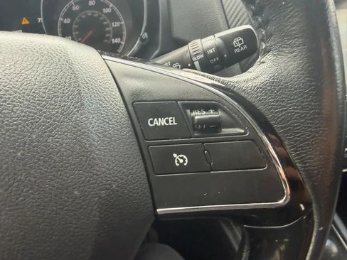 Used 2018 Mitsubishi Outlander Sport SE AWD/4WD image 13