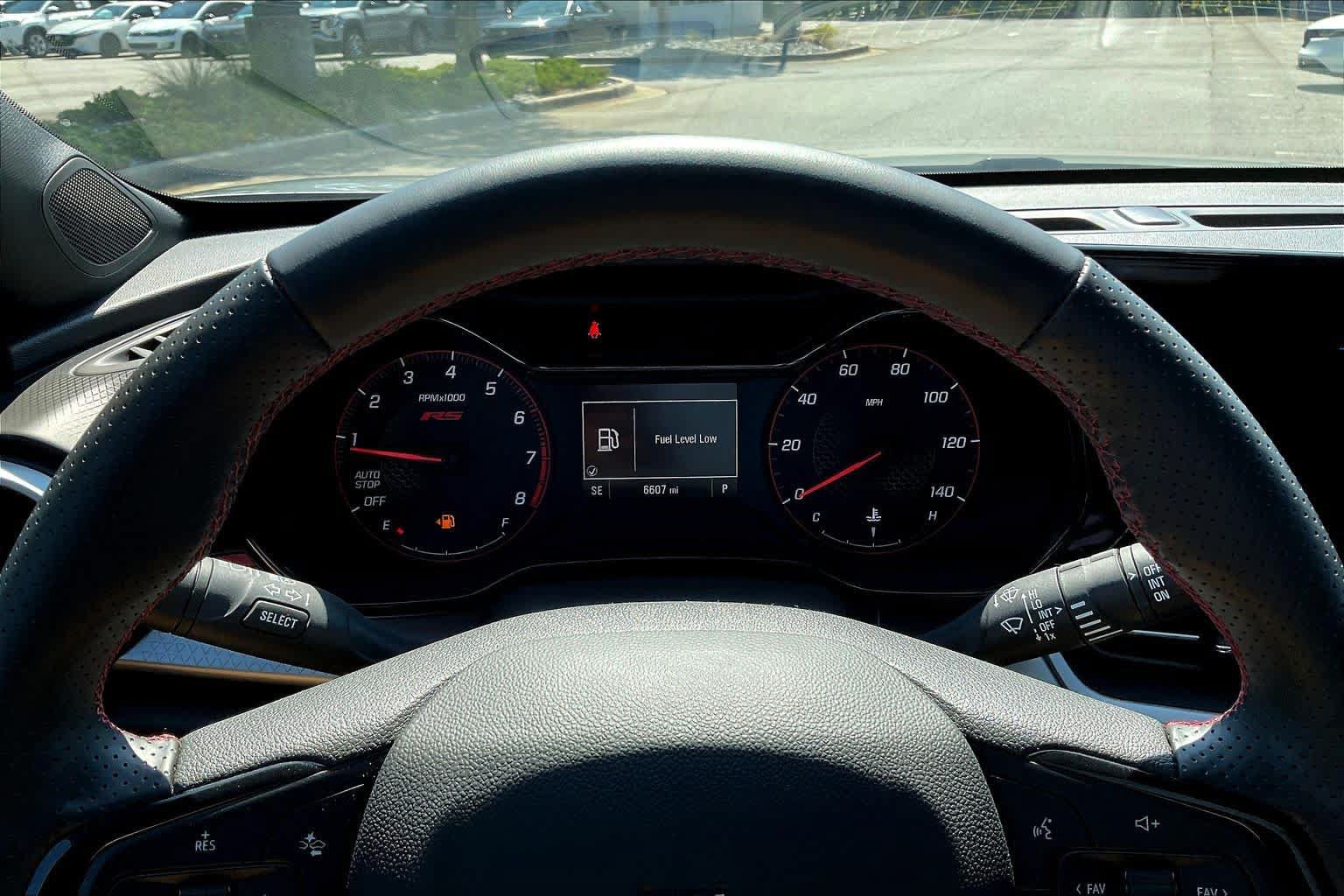 Used 2025 Chevrolet Trax RS w/ Driver Confidence Package FWD image 25
