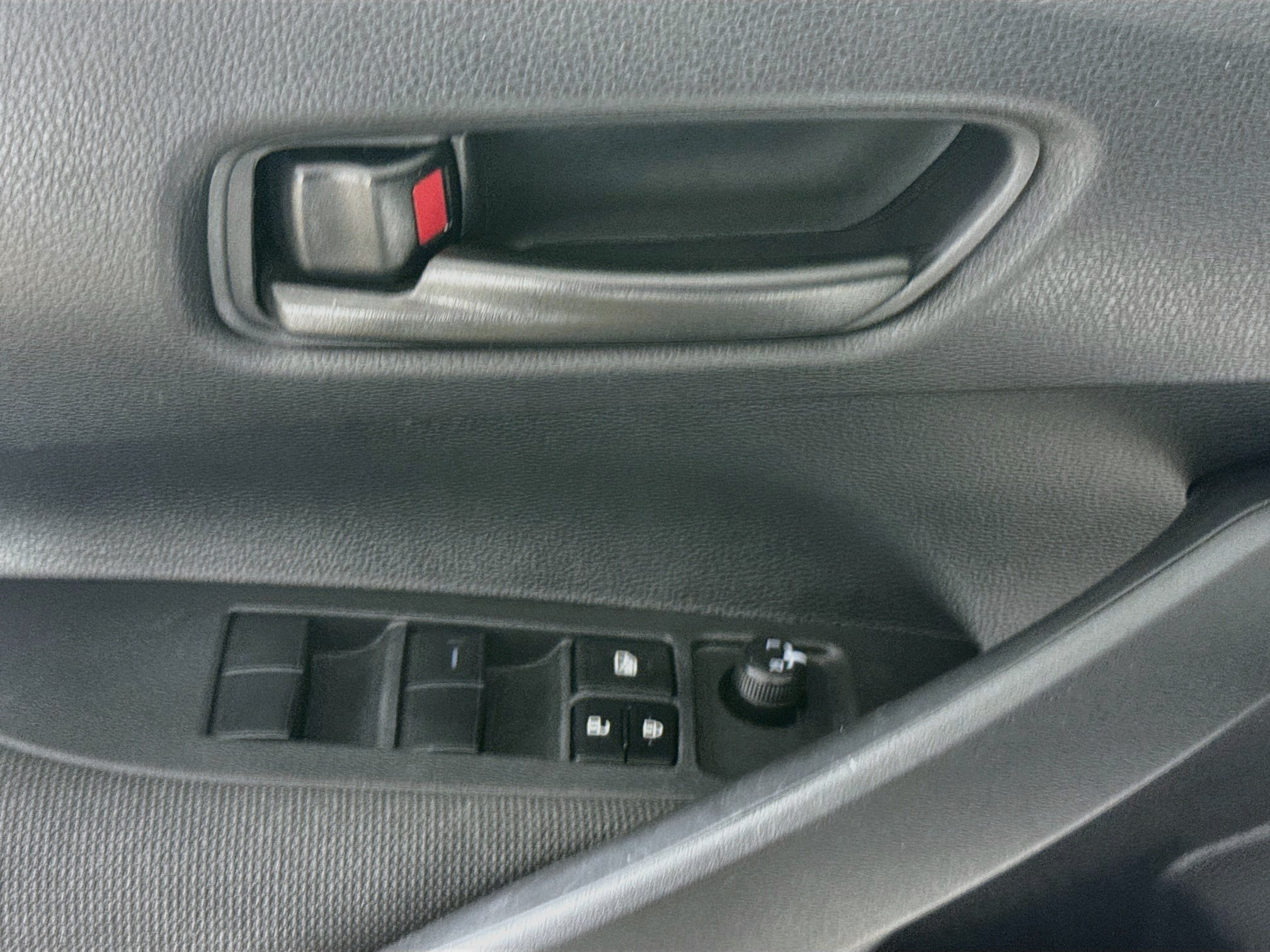 Used 2025 Toyota Corolla LE FWD image 20
