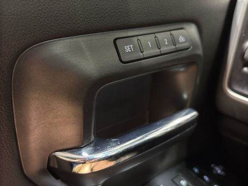 Used 2016 GMC Sierra 1500 SLT w/ SLT Premium Package AWD/4WD image 31