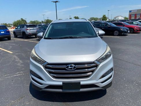 Used 2016 Hyundai Tucson Limited FWD image 2