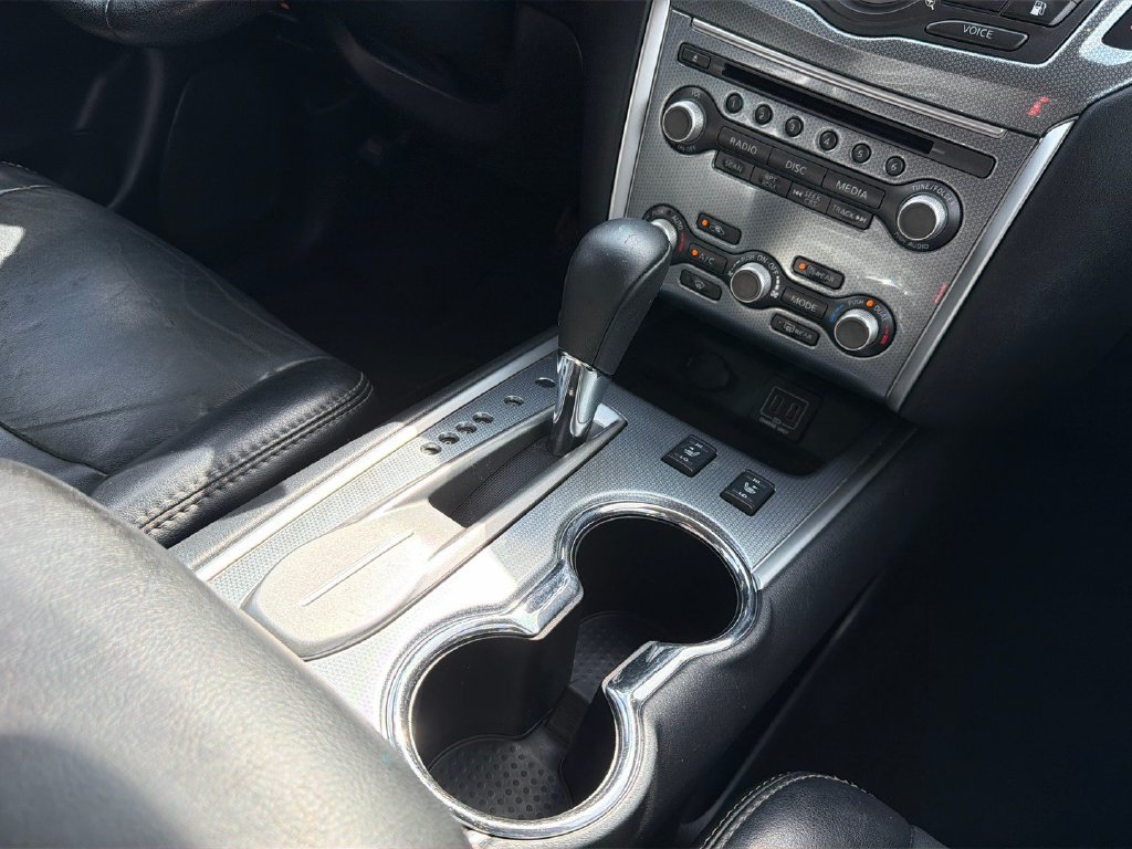 Used 2018 Nissan Pathfinder SL w/ Midnight Edition Package FWD image 20