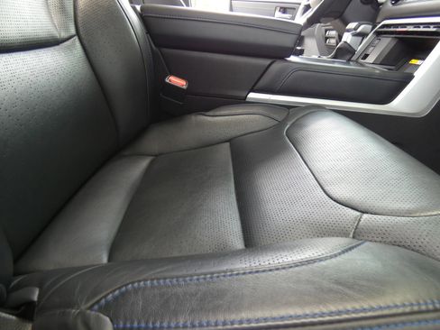 Used 2024 Toyota Tundra Platinum image 25