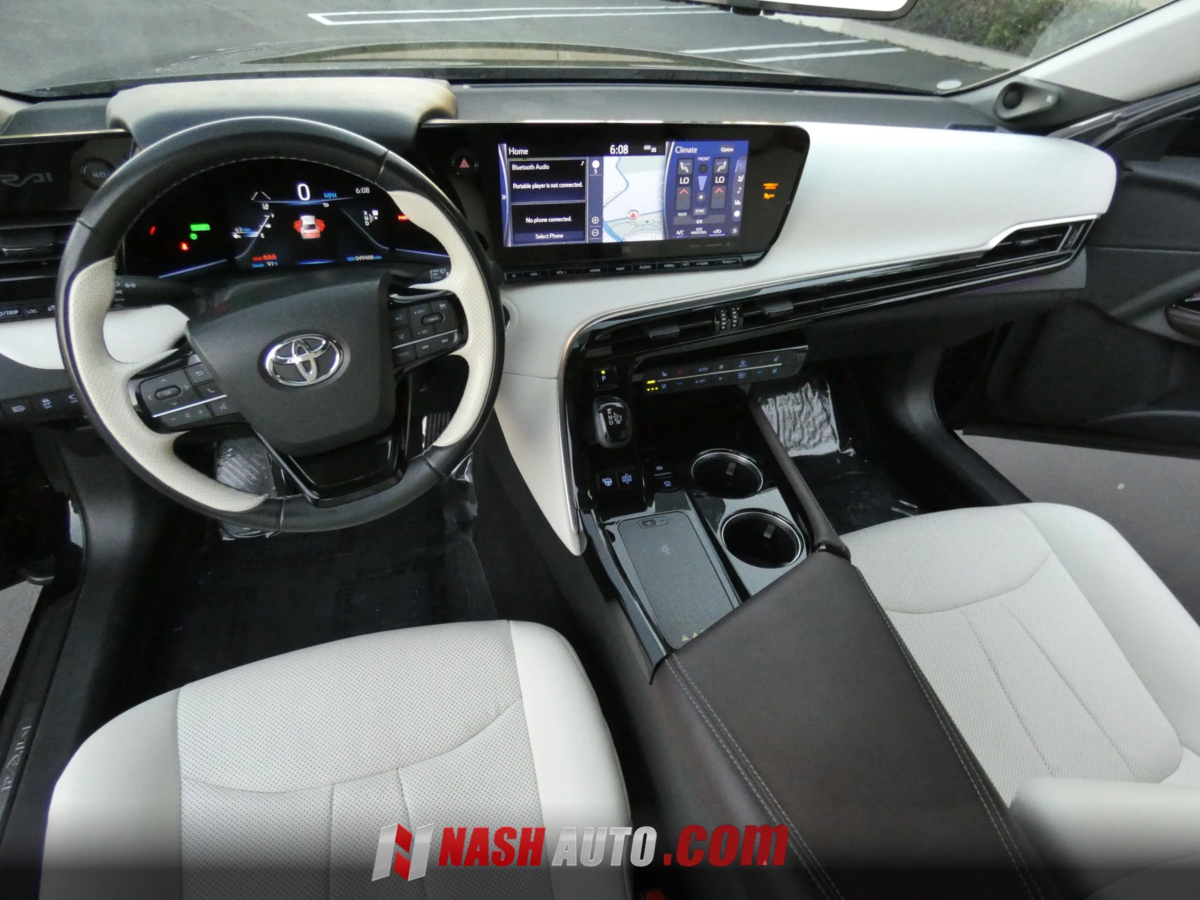 Used 2021 Toyota Mirai RWD image 21