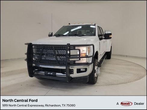 Used 2019 Ford F350 Lariat w/ Chrome Package AWD/4WD image 1