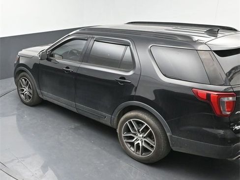 Used 2016 Ford Explorer Sport w/ Equipment Group 401A image 32