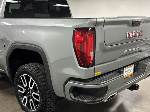 Used 2023 GMC Sierra 1500 AT4 w/ Technology Package image 15