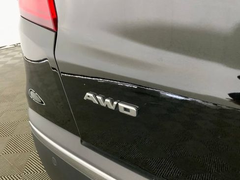 Used 2019 Cadillac XT5 Luxury AWD/4WD image 15