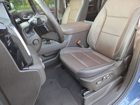 Used 2025 GMC Sierra 1500 Denali w/ Denali Reserve Package image 31