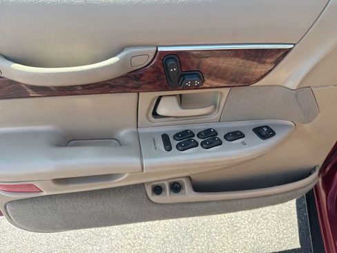 Used 2002 Mercury Grand Marquis LS RWD image 13