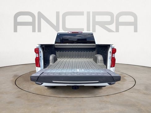 Used 2024 Chevrolet Silverado 1500 Custom RWD image 13
