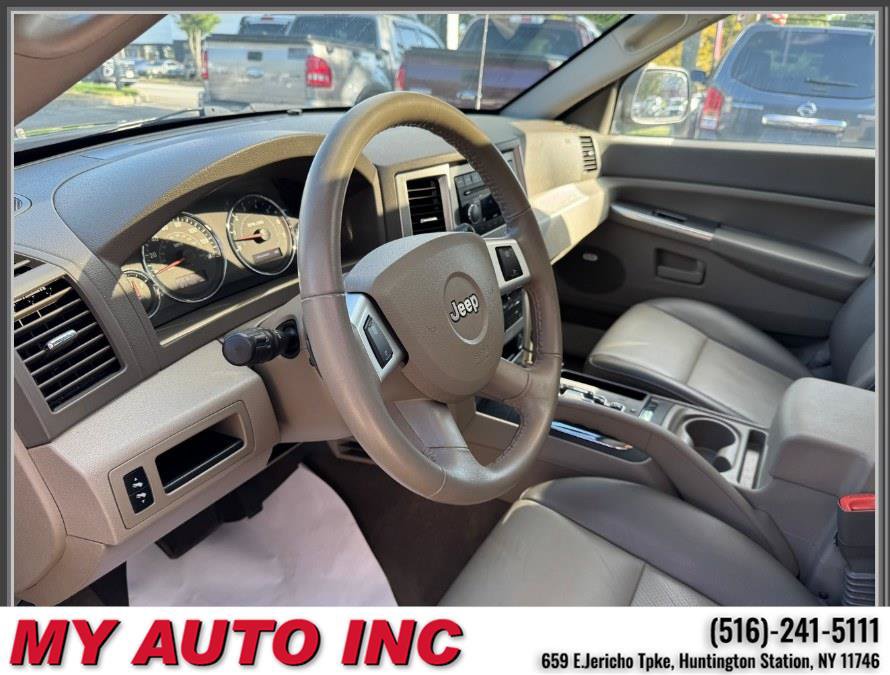 Used 2008 Jeep Grand Cherokee Laredo AWD/4WD image 23