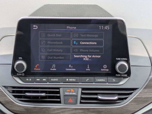 Used 2025 Nissan Altima 2.5 SV FWD image 20