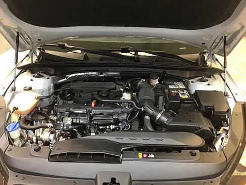 Used 2023 Kia K5 GT-Line image 37