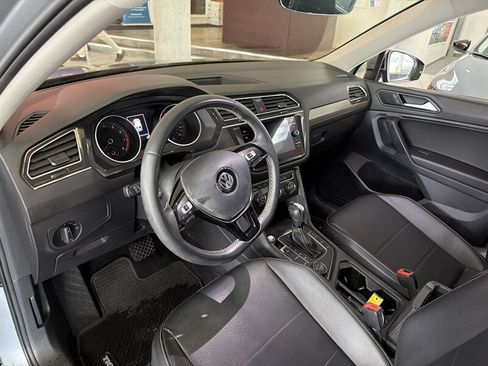 Used 2021 Volkswagen Tiguan S AWD/4WD image 11