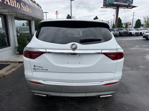 Used 2022 Buick Enclave Premium AWD/4WD image 31
