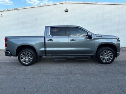 Used 2019 Chevrolet Silverado 1500 High Country w/ High Country Premium Package