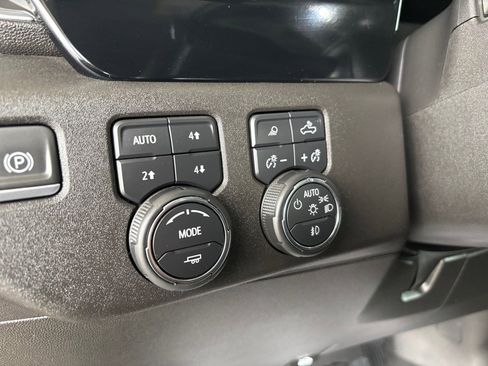 Used 2024 Chevrolet Silverado 2500 LTZ image 19