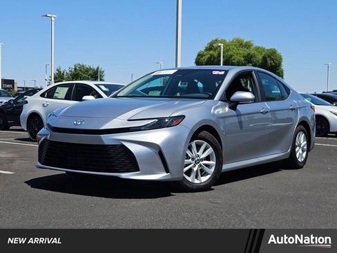 Used 2026 Toyota Camry LE FWD image 1