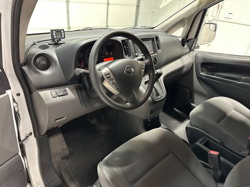 Used 2021 Nissan NV200 SV image 24