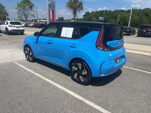 Used 2023 Kia Soul GT-Line FWD image 4