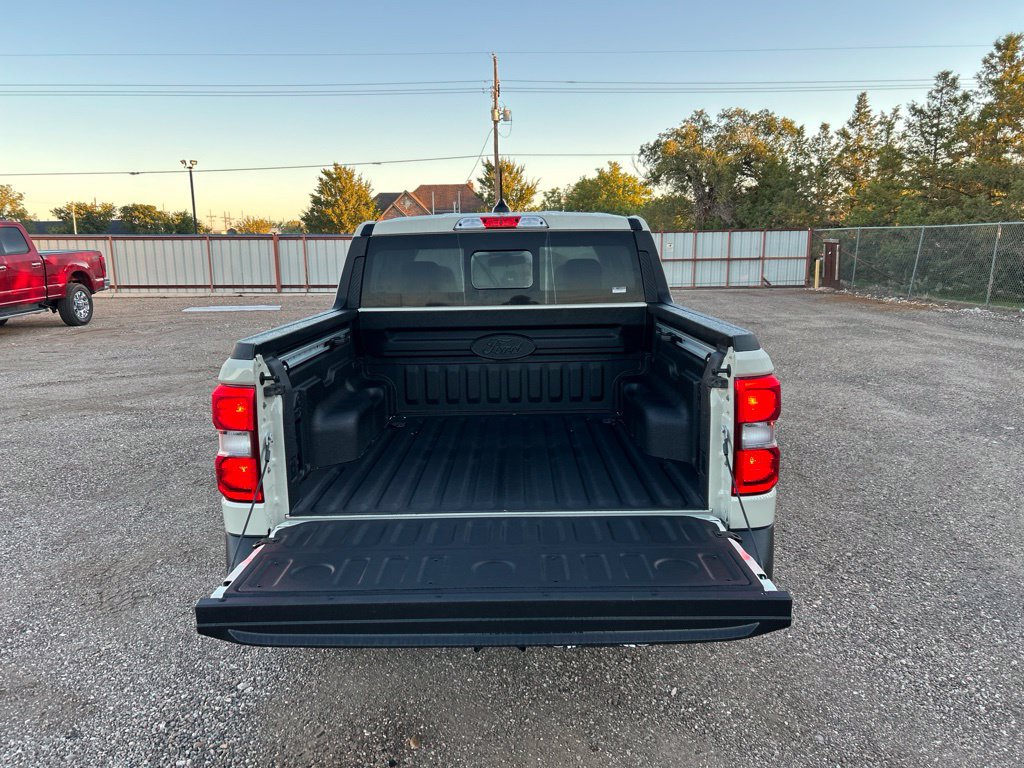 Used 2025 Ford Maverick Lariat w/ 4K Tow Package AWD/4WD image 6