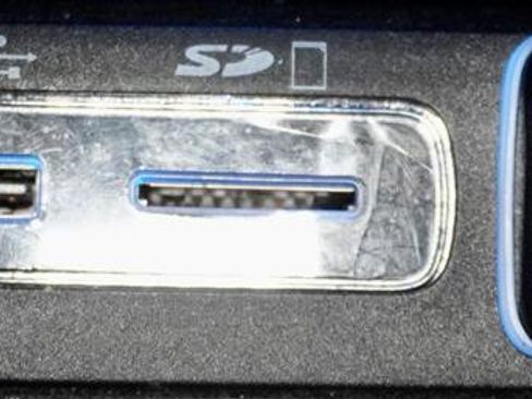 Used 2017 Jeep Grand Cherokee Laredo image 26