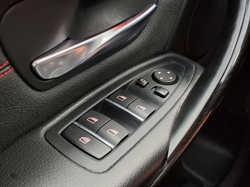 Used 2018 BMW 330i Sedan RWD image 34