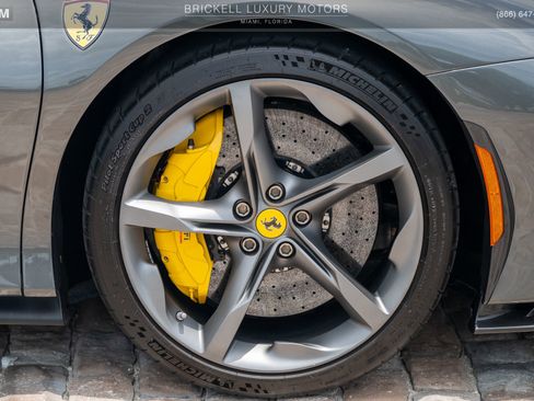 Used 2022 Ferrari SF90 Stradale AWD/4WD image 39