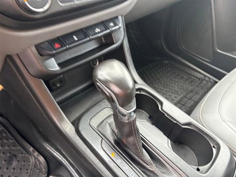 Used 2022 GMC Canyon Elevation Standard w/ Convenience Package image 18