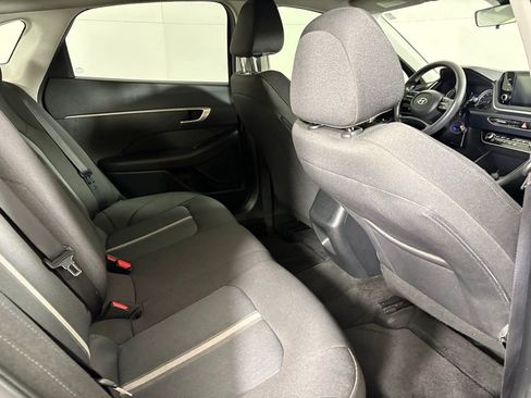 Used 2021 Hyundai Sonata SE w/ Preferred Accessory Package image 20