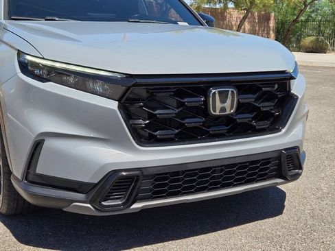 Used 2023 Honda CR-V Sport image 2