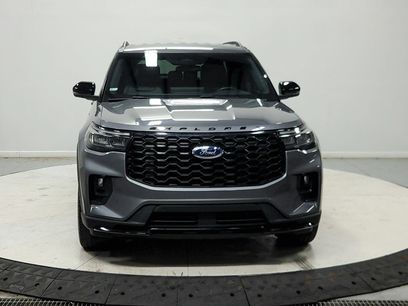 Used 2025 Ford Explorer ST-Line w/ ST-Line Street Pack