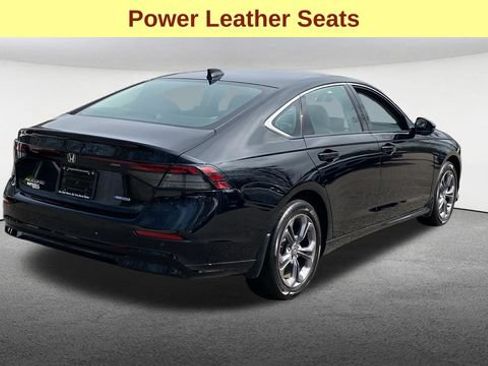 Used 2025 Honda Accord EX-L image 9
