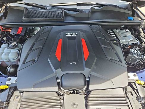 Certified 2023 Audi SQ7 Premium Plus AWD/4WD image 38