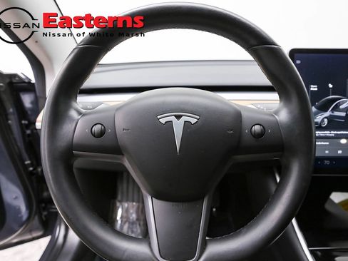 Used 2019 Tesla Model 3 Long Range image 10