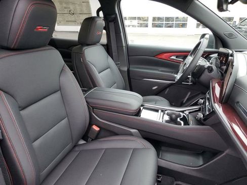 New 2026 Chevrolet Traverse Z71 w/ Enhanced Driving Package image 28